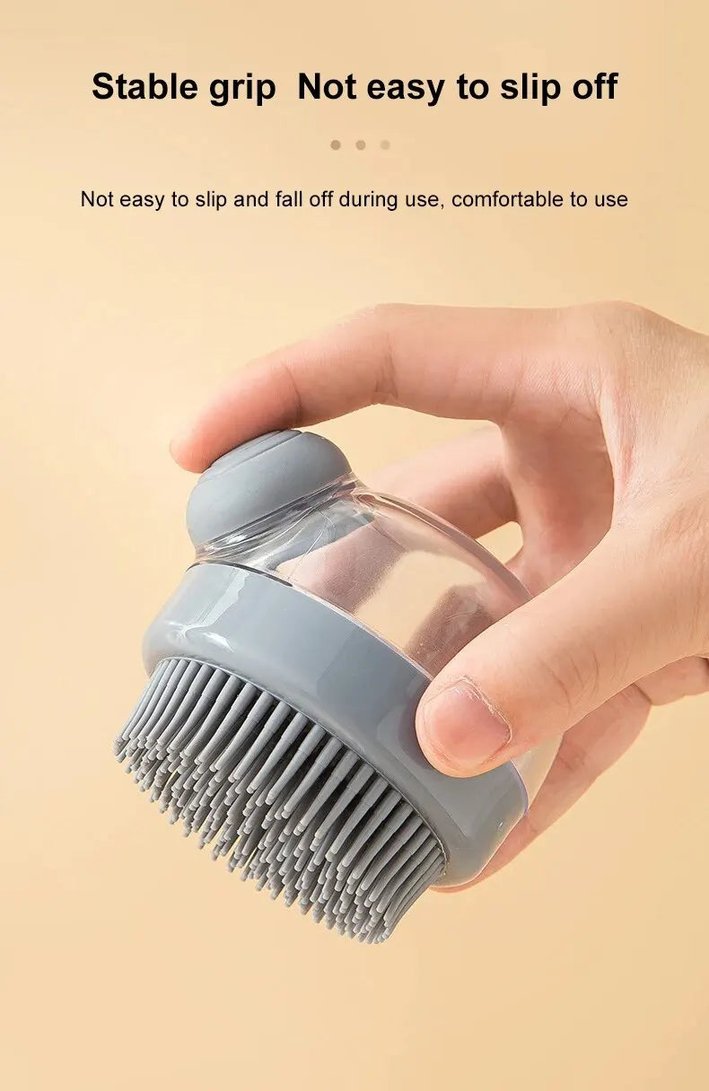 Spazzola da bagno per animali domestici con dispenser di shampoo